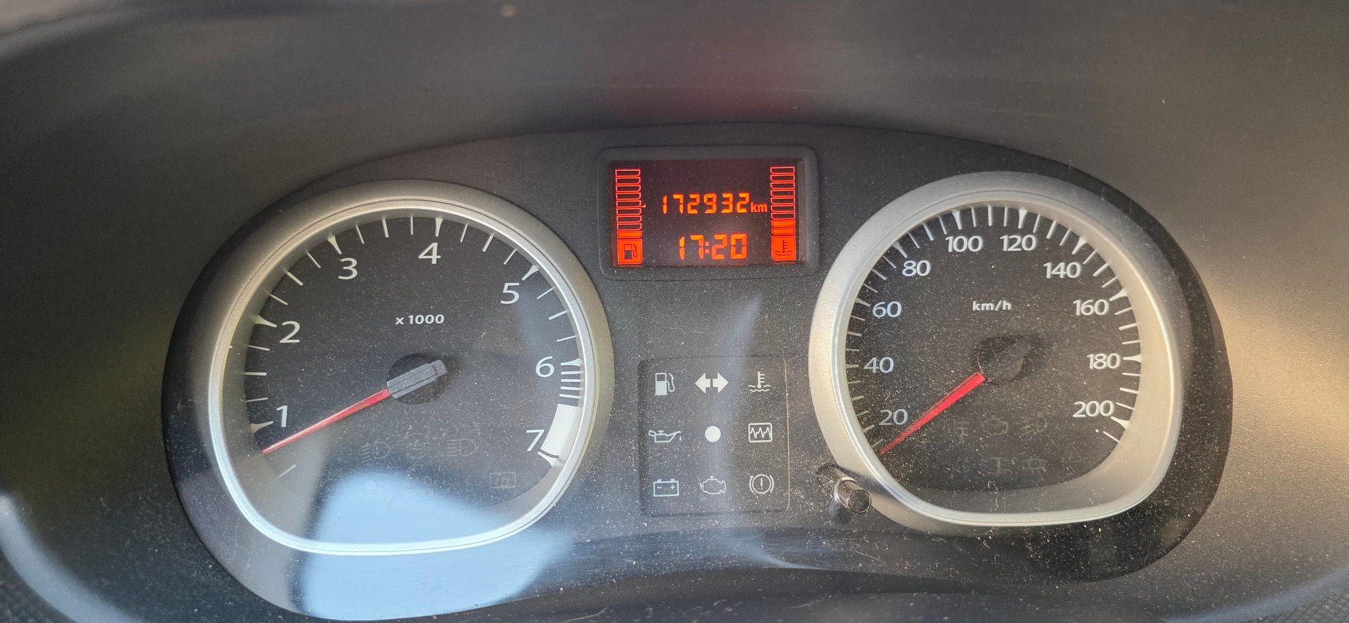 DACIA Duster 1.6 4x4-image-9