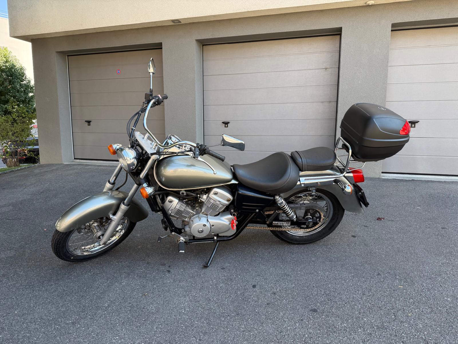 HONDA VT 125 C Shadow-showroom-element-2