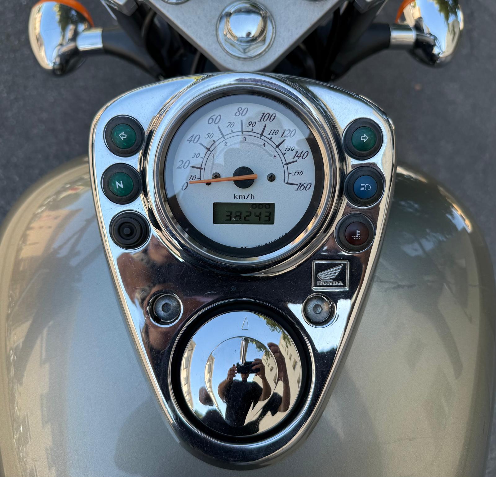 HONDA VT 125 C Shadow-image-9