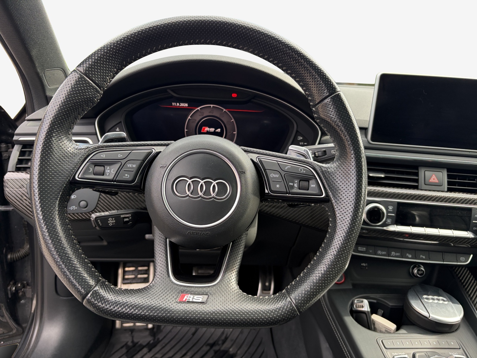 AUDI RS4 Avant 2.9 TFSI quattro tiptronic-image-9