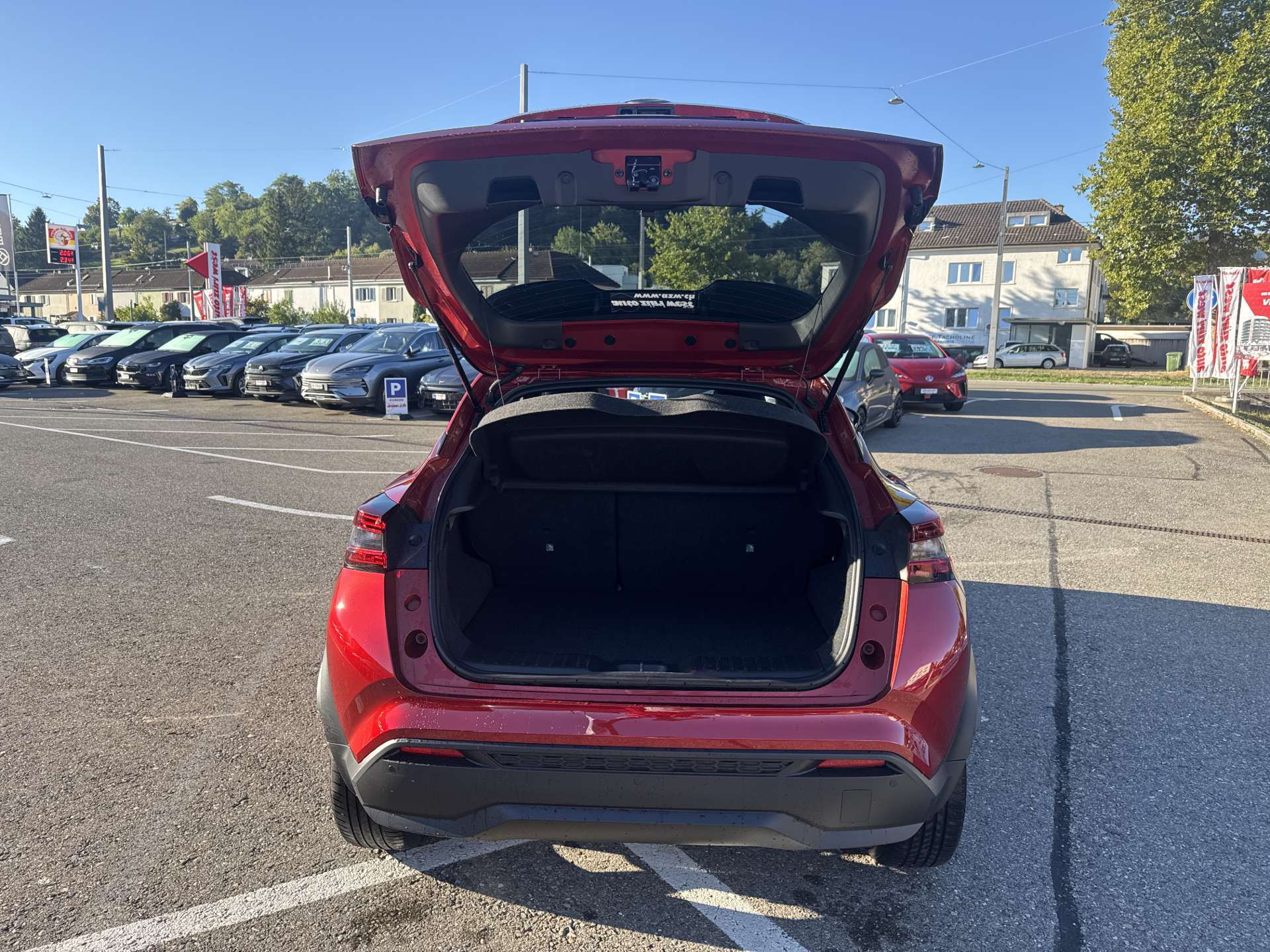NISSAN Juke 1.0 DIG-T N-Connecta DCT-Automat-image-7