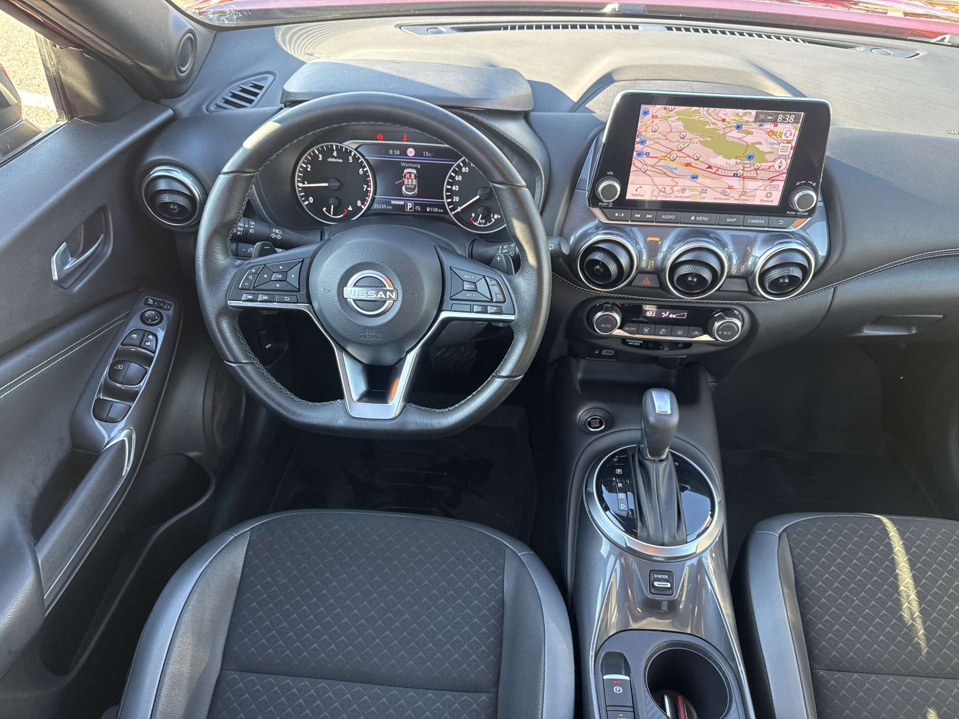 NISSAN Juke 1.0 DIG-T N-Connecta DCT-Automat-image-4