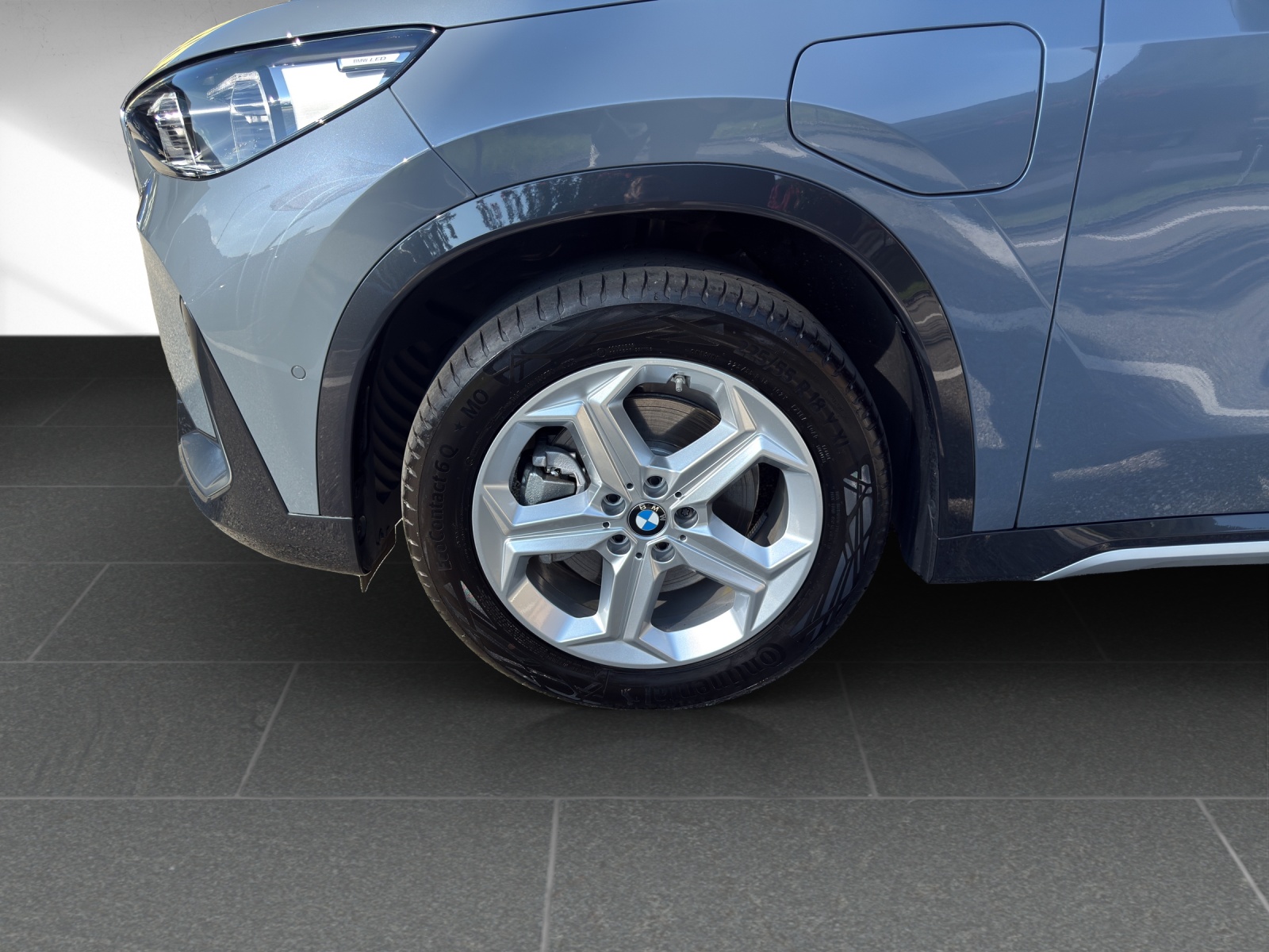 BMW X1 xDrive 25e xLine-image-8