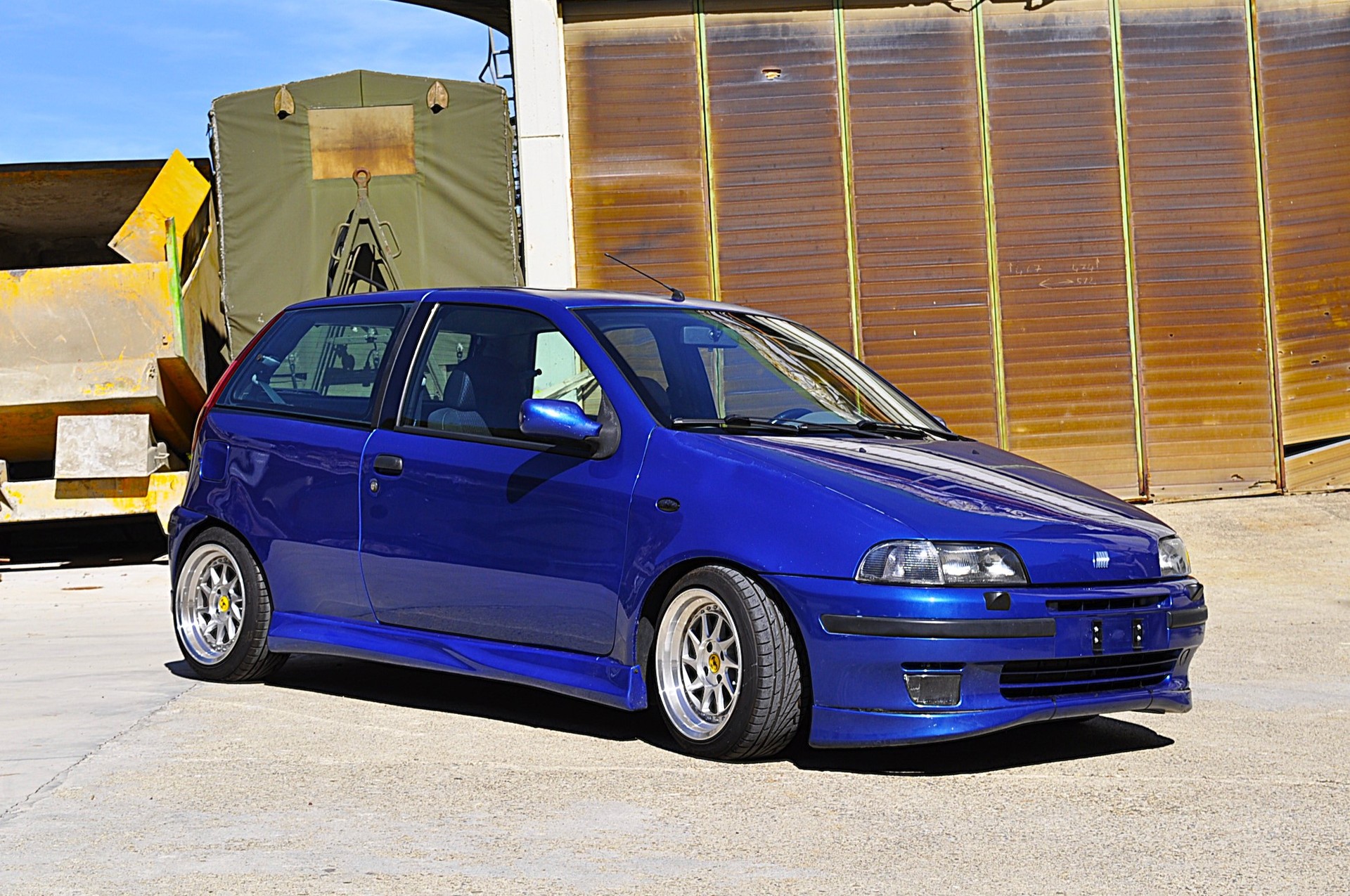 FIAT Punto GT-image-10