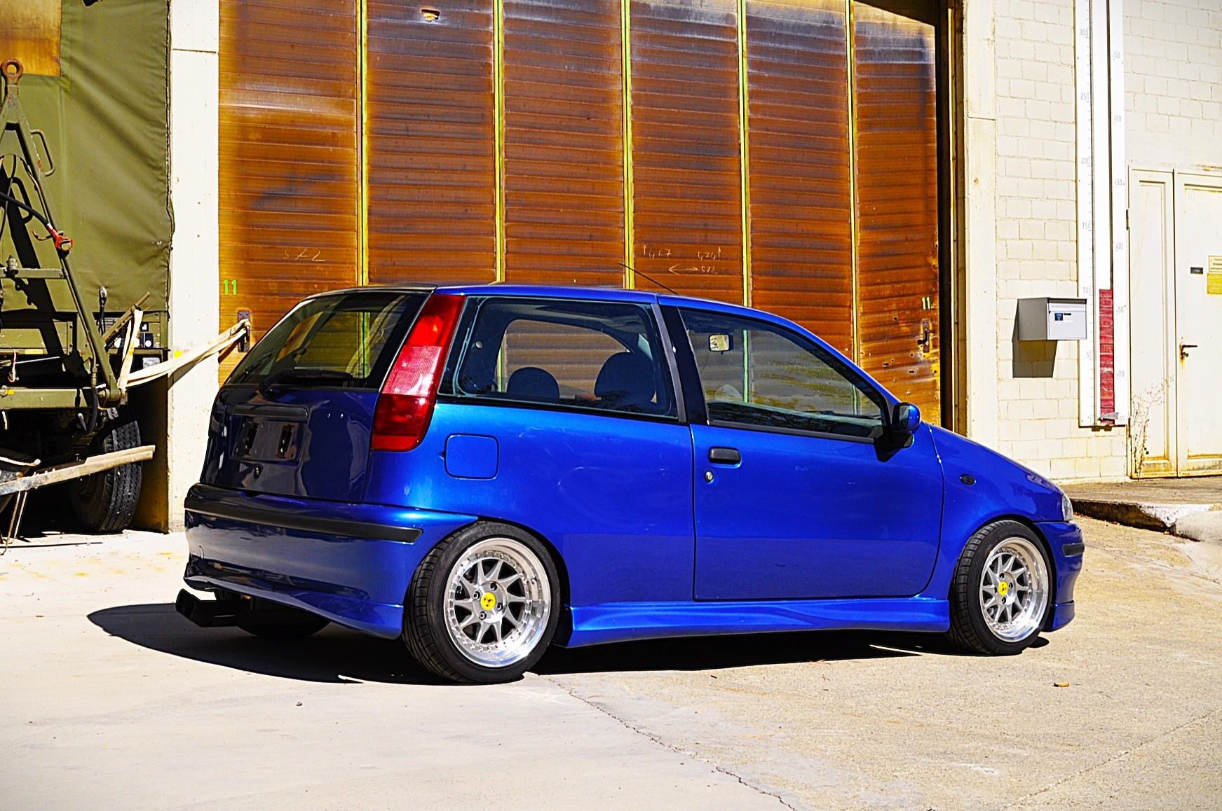 FIAT Punto GT-image-8