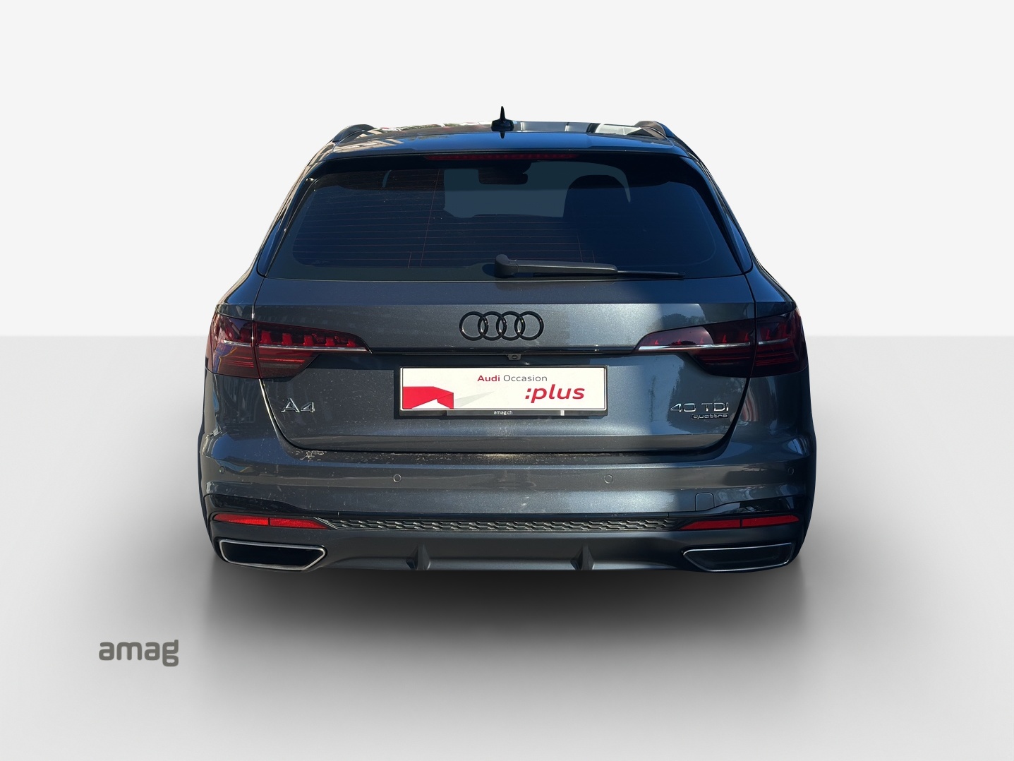 AUDI A4 Avant 40 TDI S line Attraction quattro S-tronic-image-4