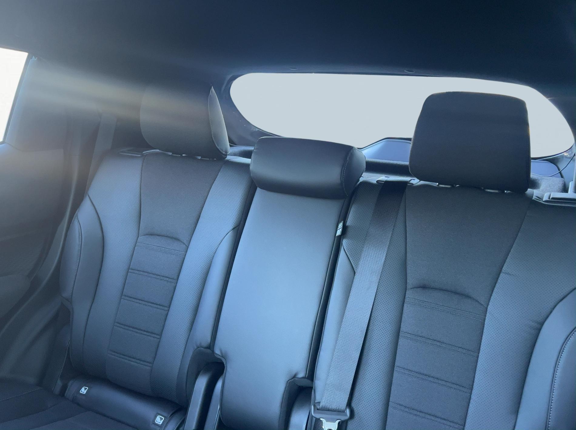 TOYOTA Urban Cruiser Premium AWD-image-10