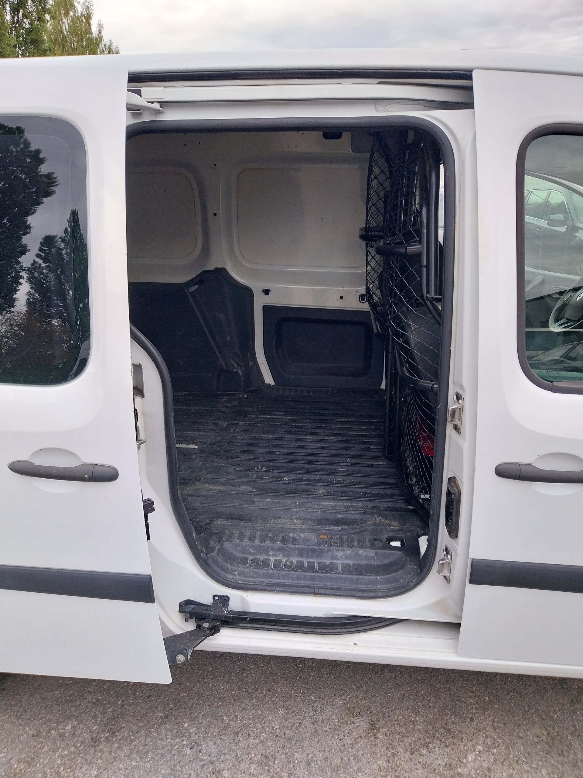 RENAULT Kangoo Maxi dCi 110 Business 2 Plätze / 2 places-image-12