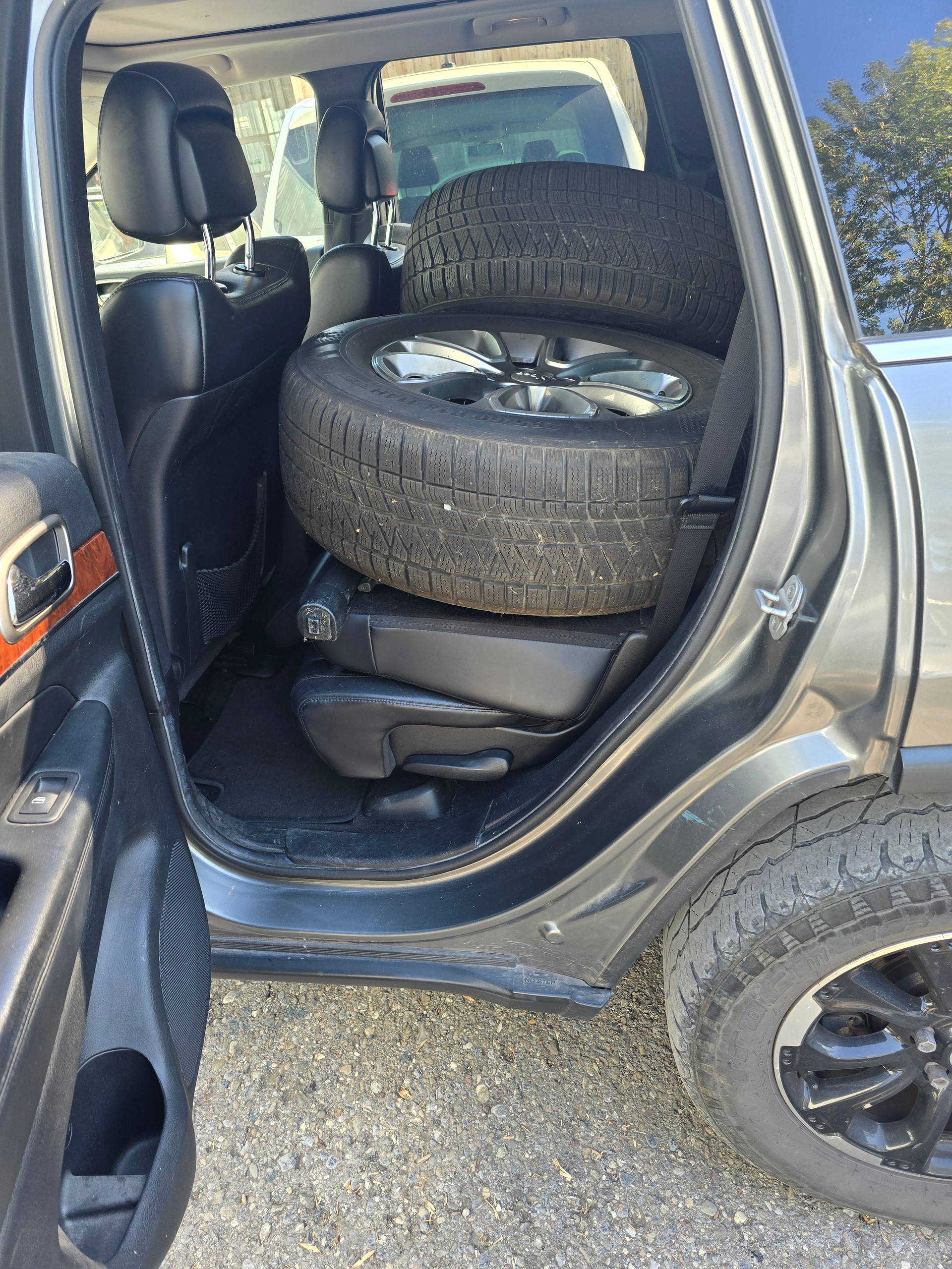JEEP Grand Cherokee 3.0 CRD Limited Automatic-image-11