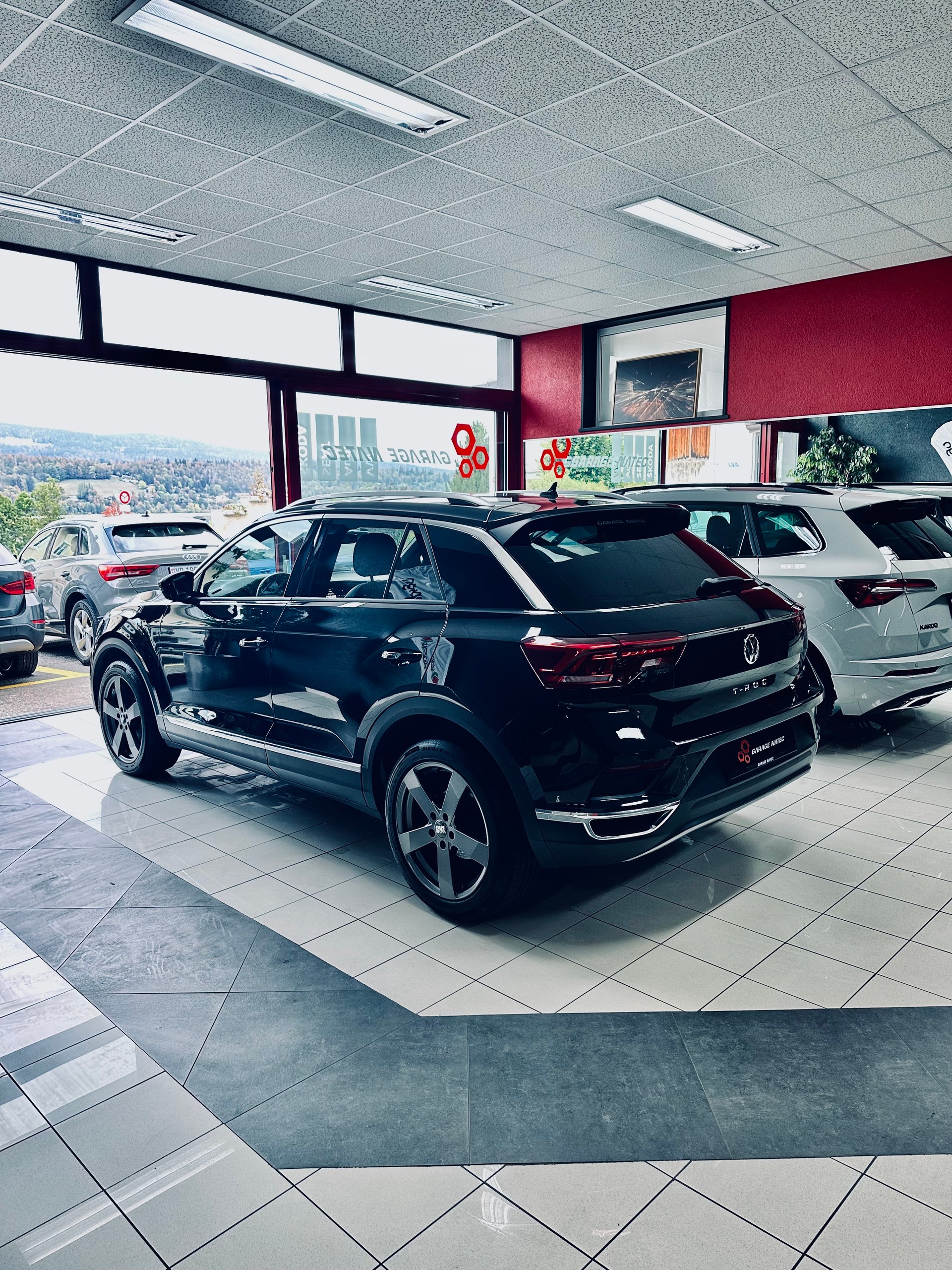 VW T-Roc 2.0 TSI Sport DSG 4Motion-image-1