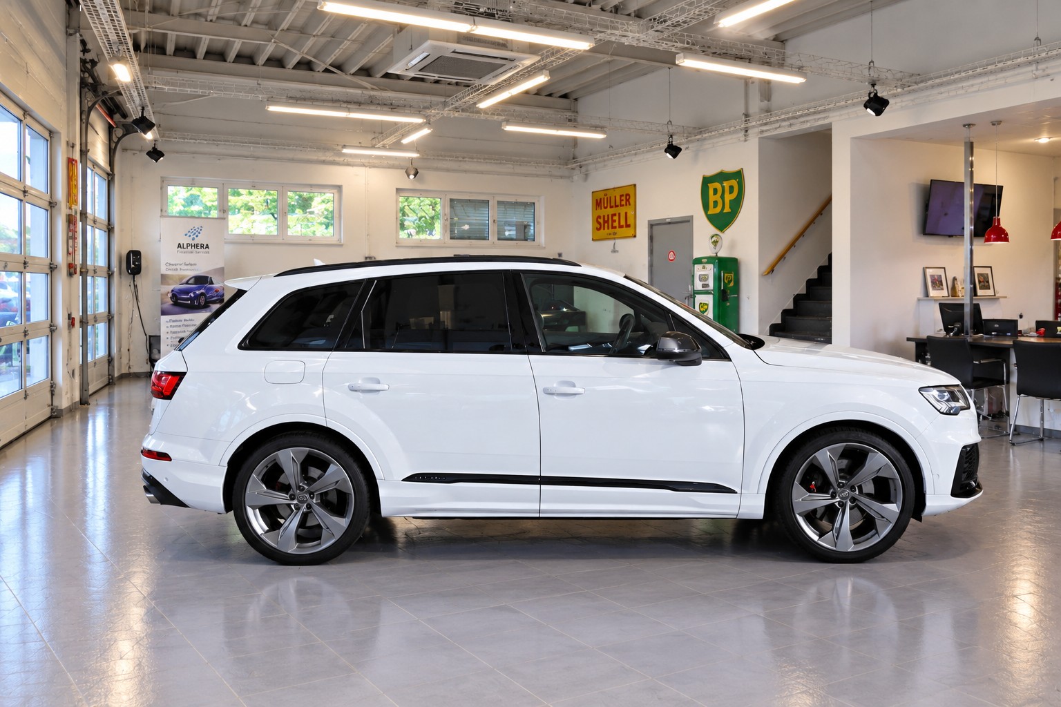 AUDI SQ7 4.0 V8 TFSI quattro tiptronic 507PS + AHK 3500kg (CH Auto)-showroom-element-3