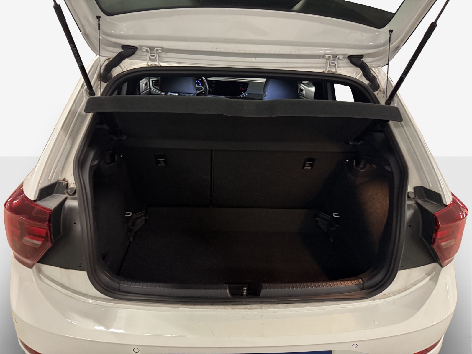 VW Polo 1.0 TSI R-Line DSG-image-12