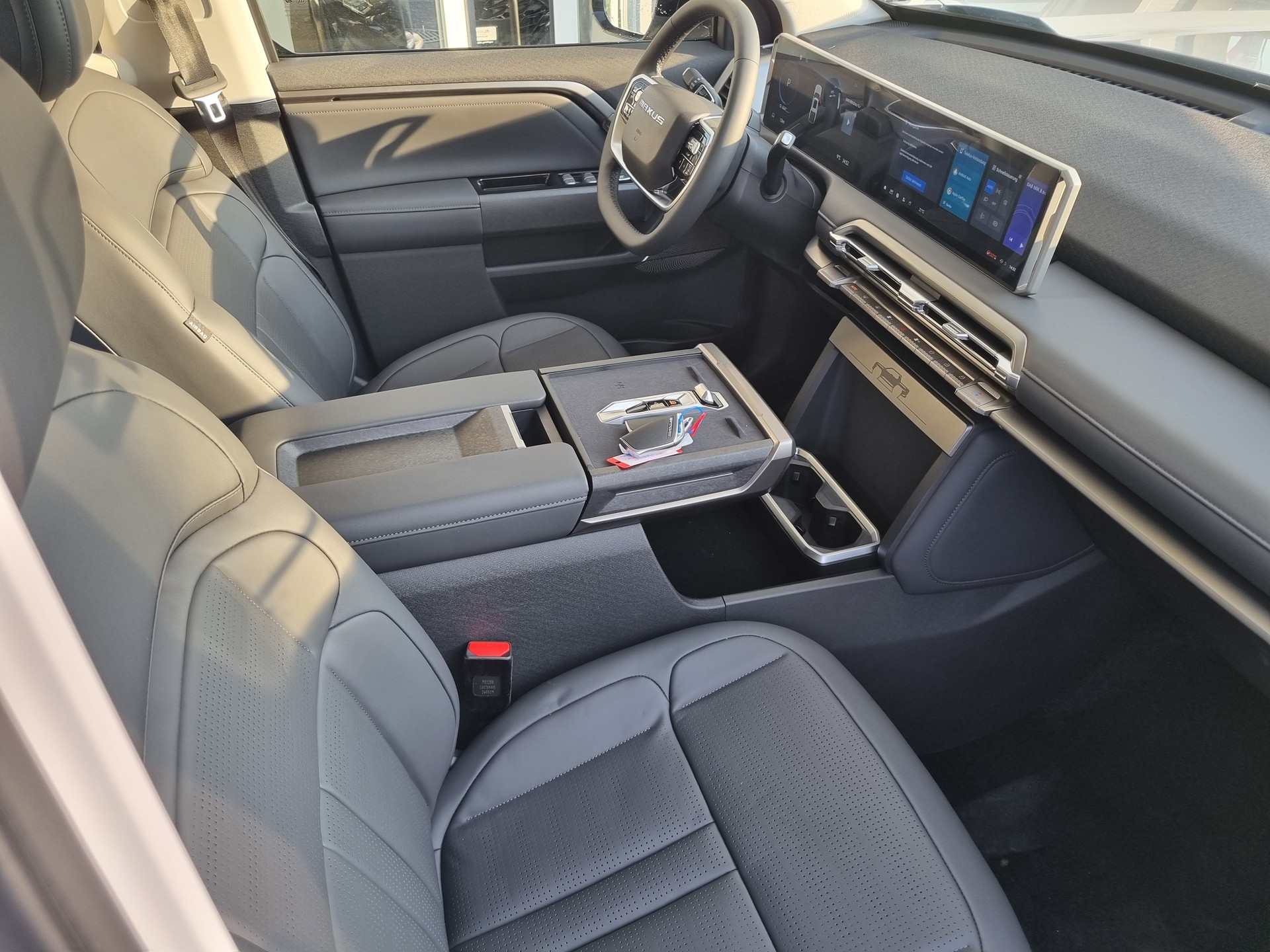 MAXUS eTerron 9 102kWh Premium-image-11