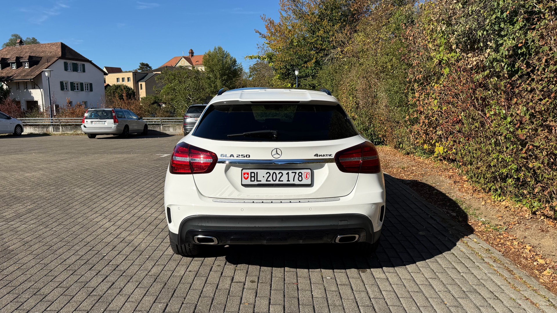 MERCEDES-BENZ GLA 250 4m - AMG Line - Panoramadach-image-9