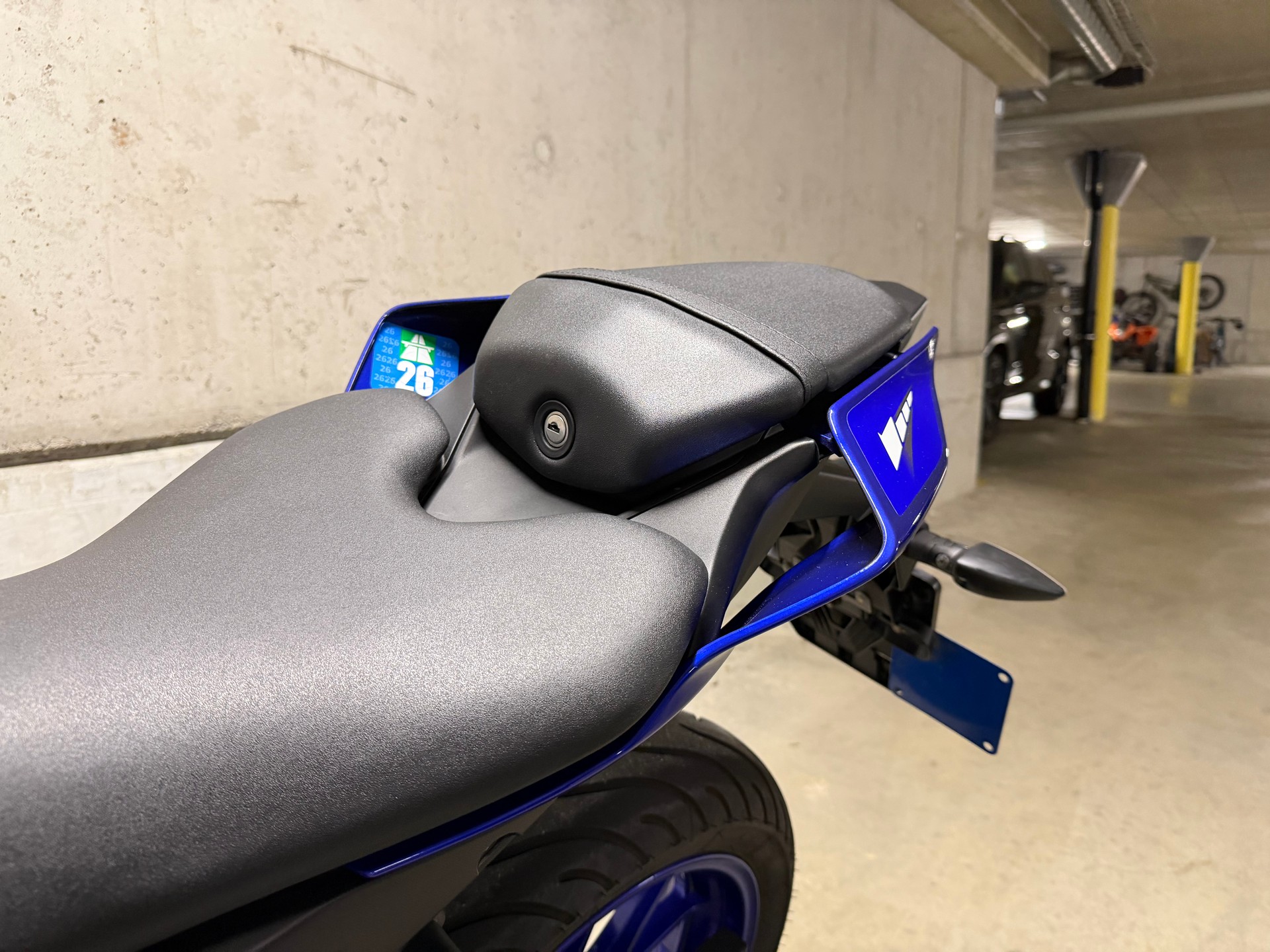 YAMAHA YZF-R 125 ABS-image-2