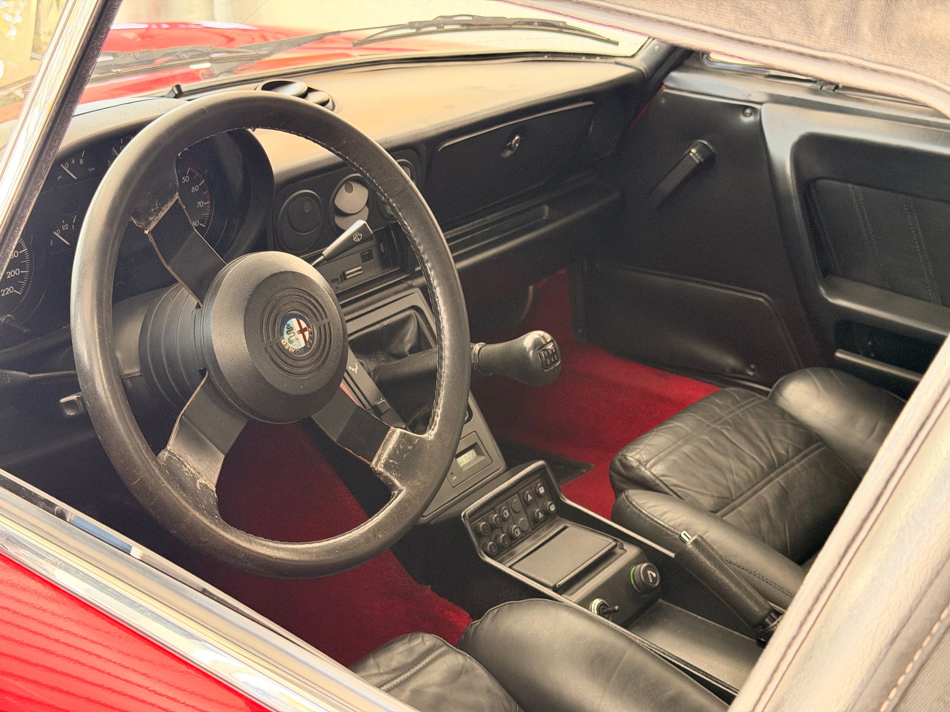 ALFA ROMEO Quadrifoglio Verde-showroom-element-3