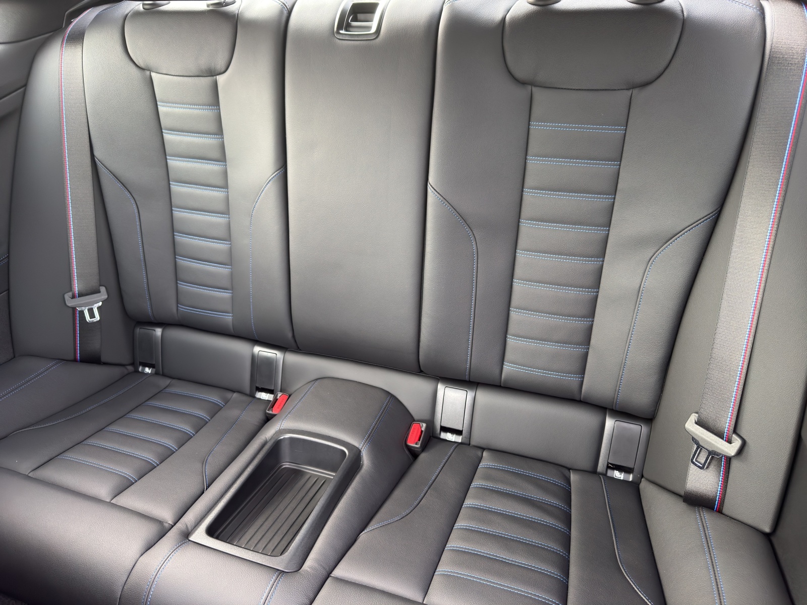 BMW 2er Reihe Coupé M2 M SPORTSITZE-image-19