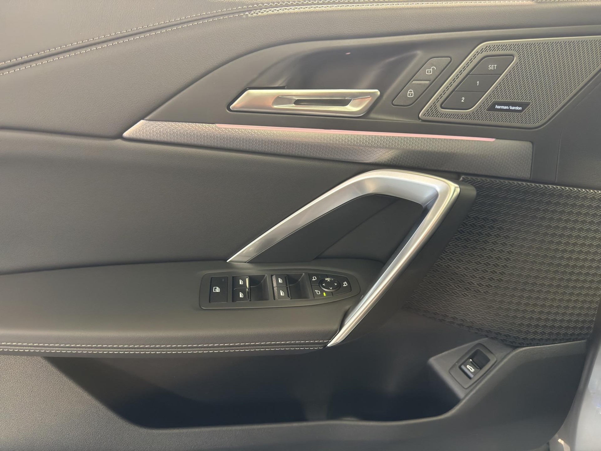 BMW X1 U11 20i sDrive paddles-image-15