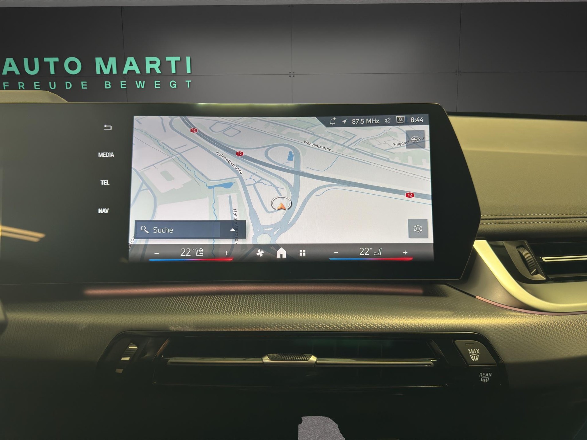 BMW X1 U11 20i sDrive paddles-image-11