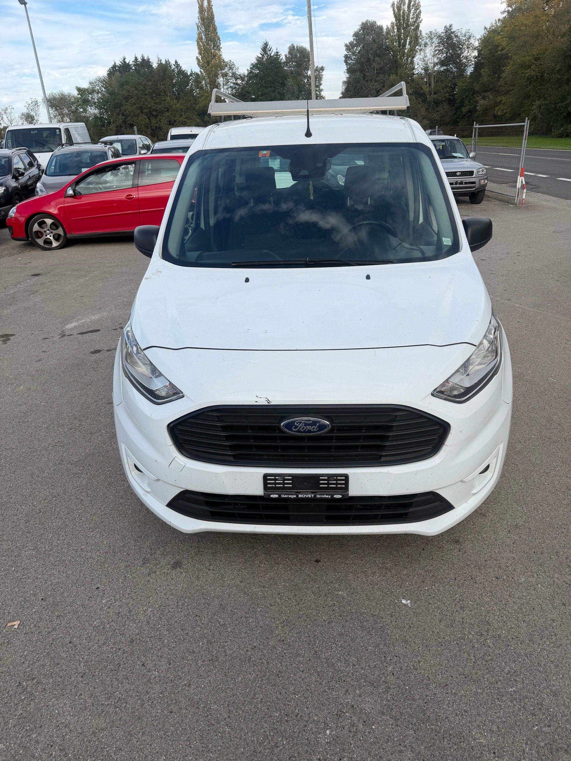 FORD Grand Tourneo Connect 1.5 TDCi Trend-image-2