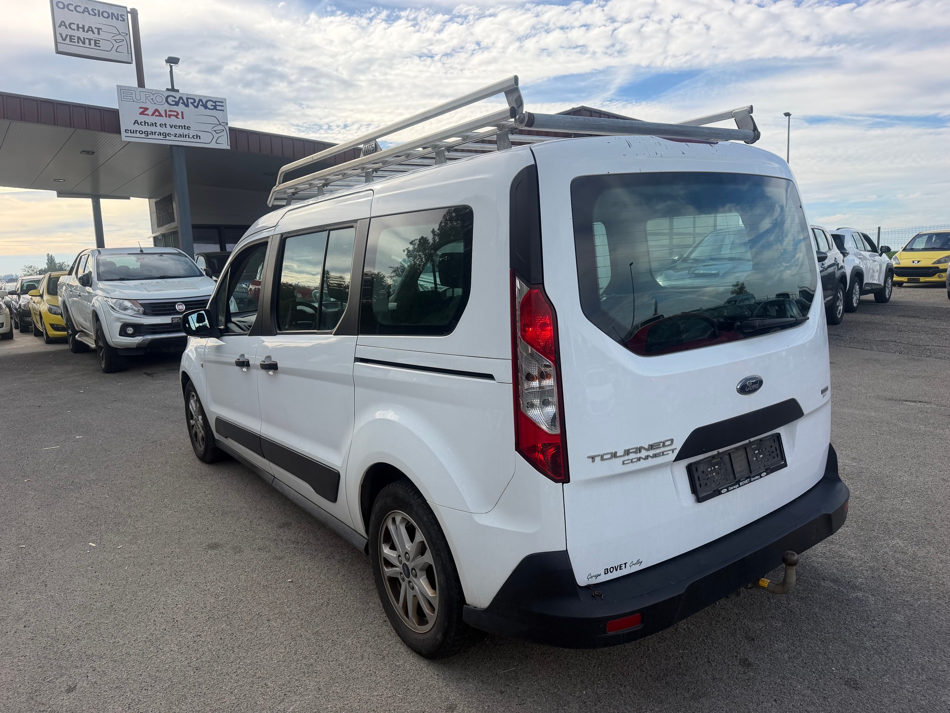 FORD Grand Tourneo Connect 1.5 TDCi Trend-image-7