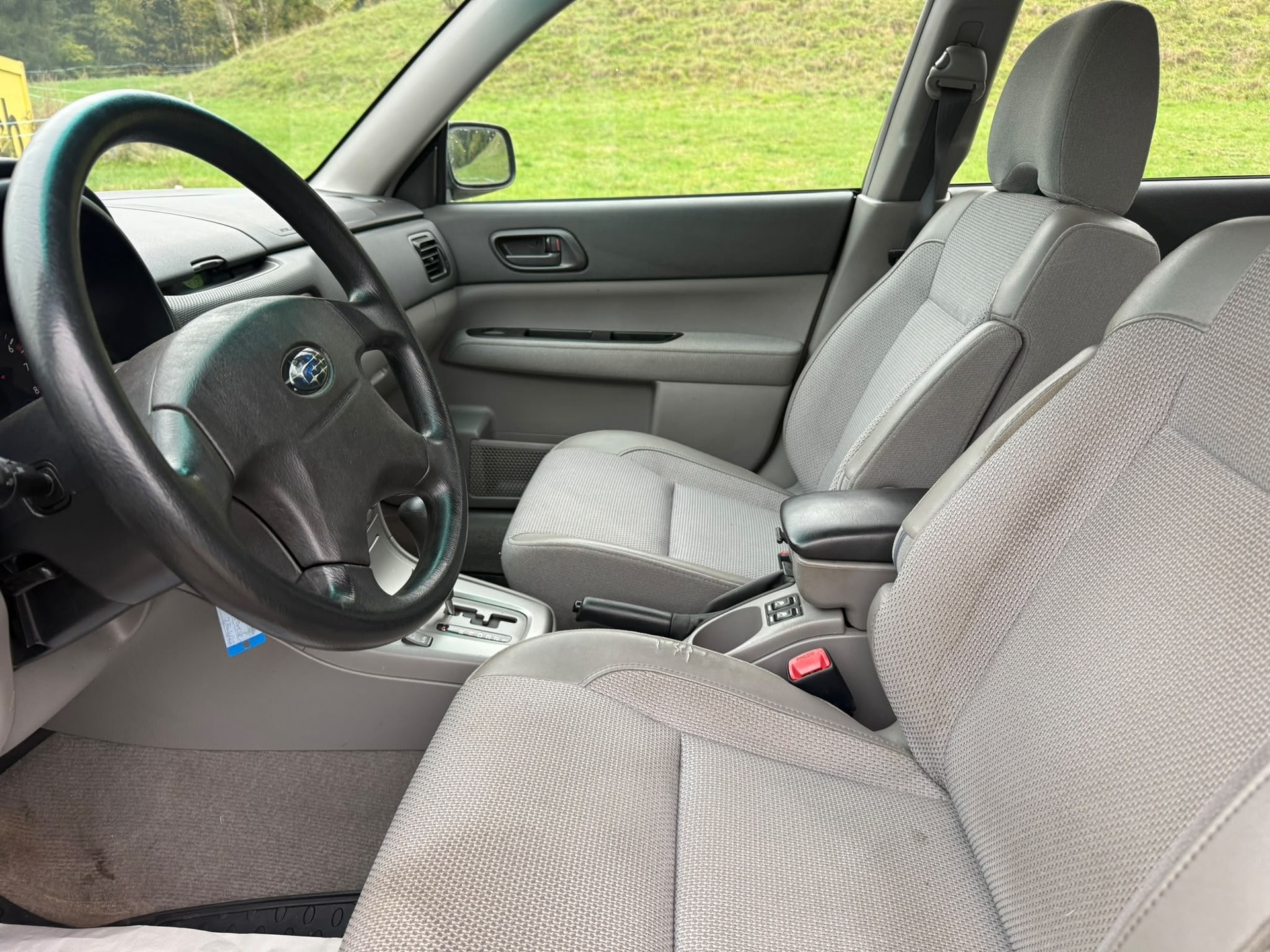 SUBARU Forester 2.0X Comfort Automatic-image-8