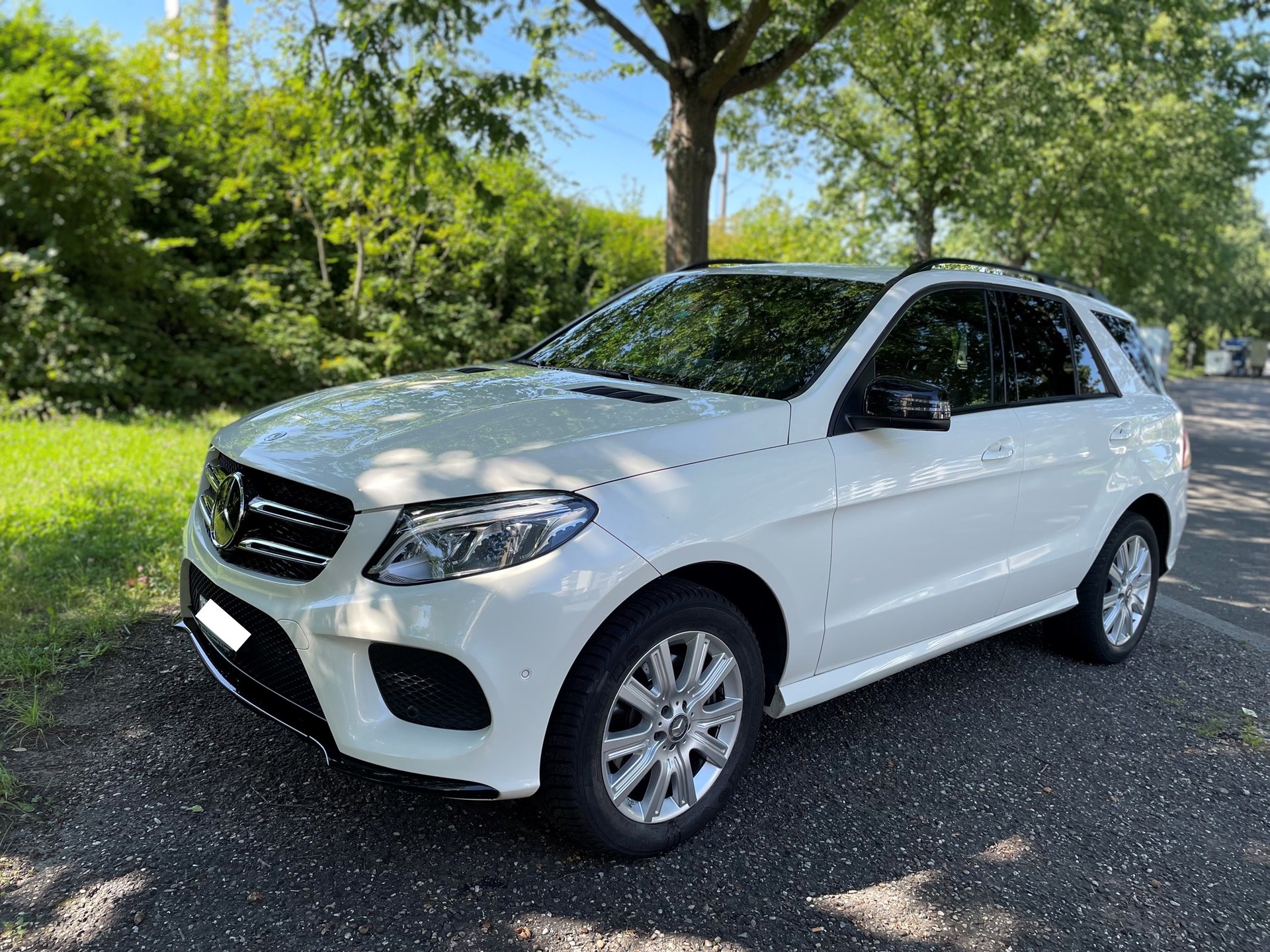 MERCEDES-BENZ GLE 350 d 4Matic 9G-Tronic-image-9