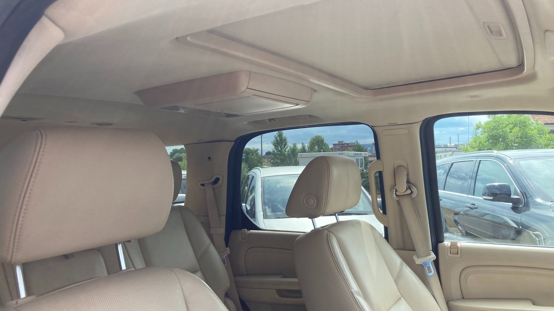 CADILLAC Escalade 6.2 Sport Luxury-image-9
