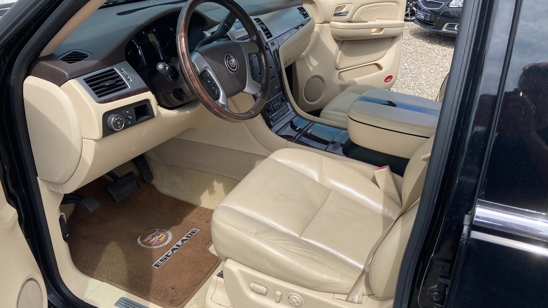 CADILLAC Escalade 6.2 Sport Luxury-image-4