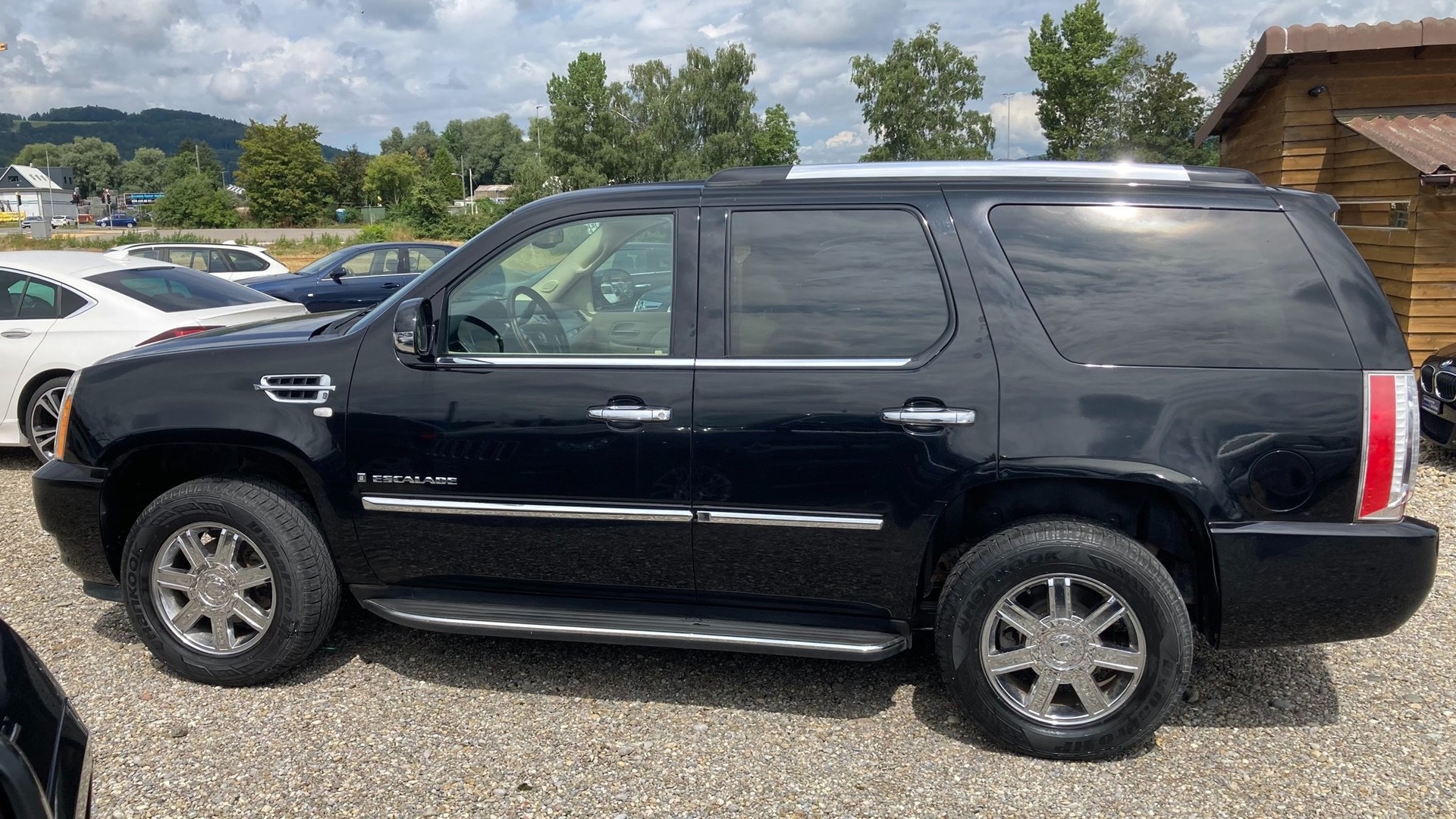 CADILLAC Escalade 6.2 Sport Luxury-image-16