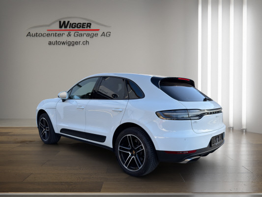 PORSCHE Macan PDK-image-2
