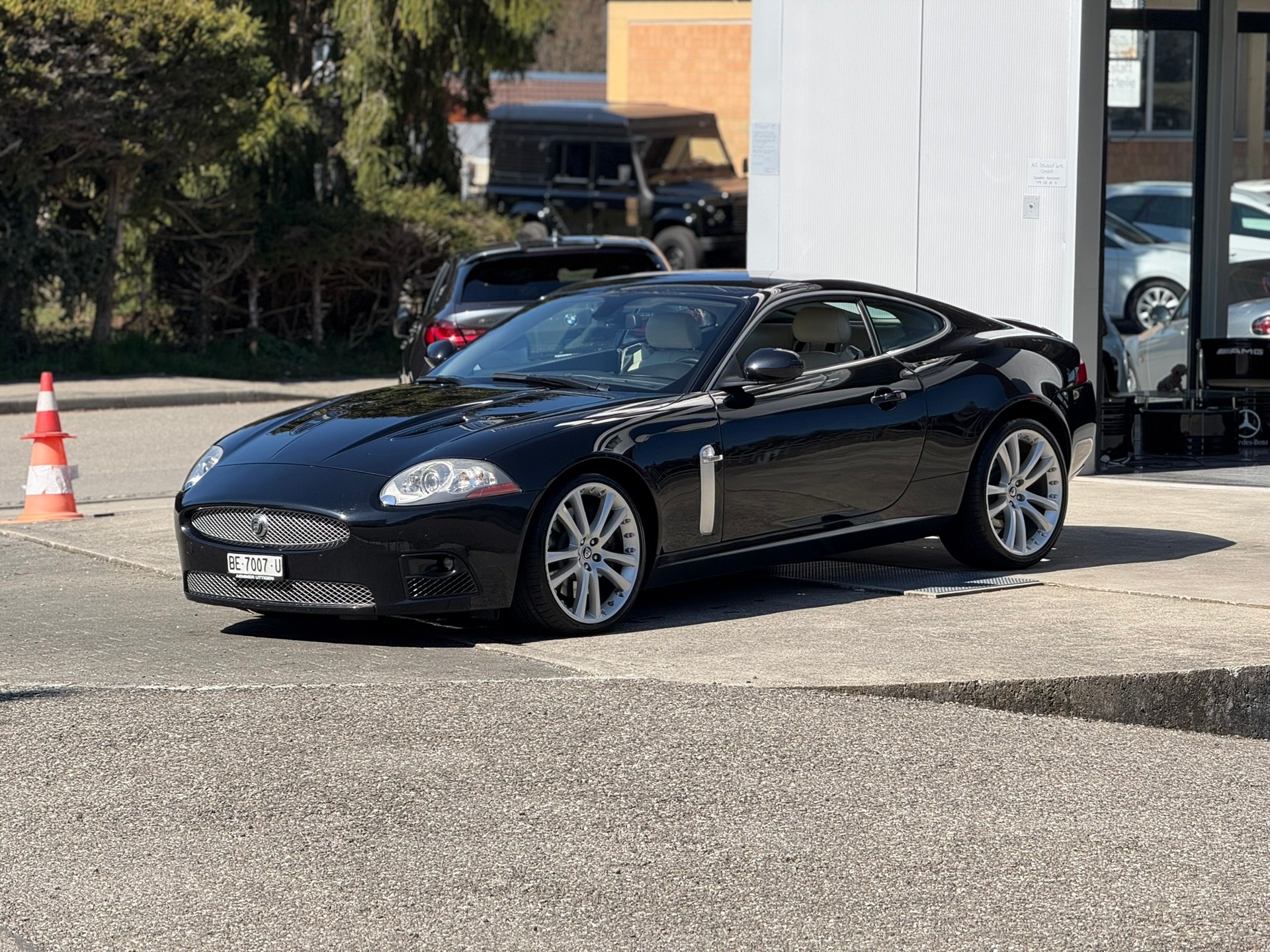 JAGUAR XKR 4.2 V8 SC Automatic-image-0