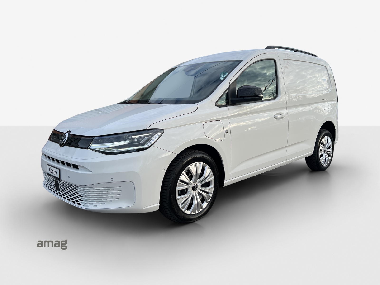 VW Caddy Cargo Entry-image-0