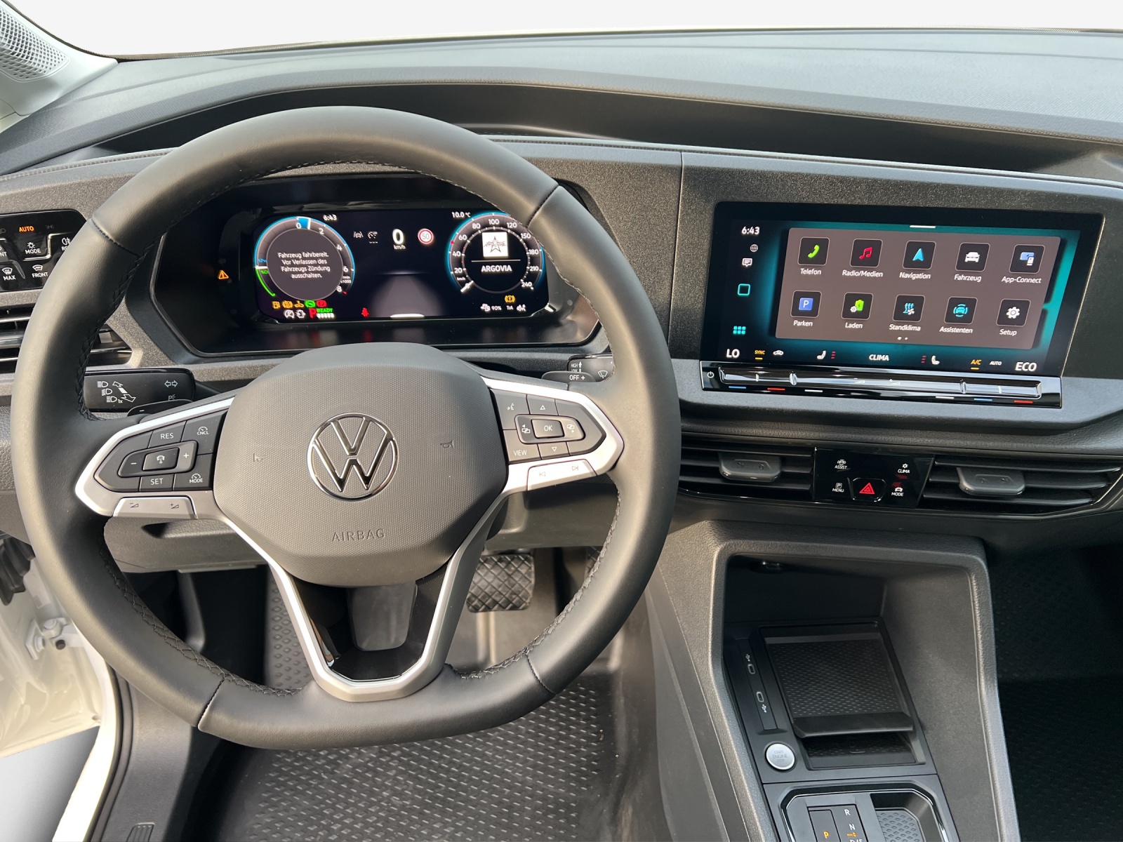 VW Caddy Cargo Entry-image-8