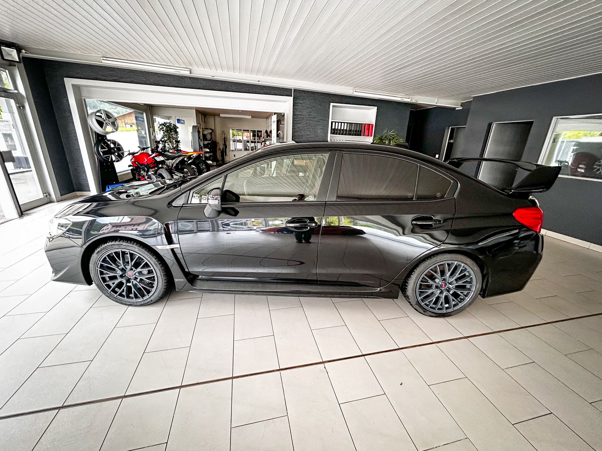 SUBARU WRX 2.5 Turbo 4WD STI Sport S-image-3