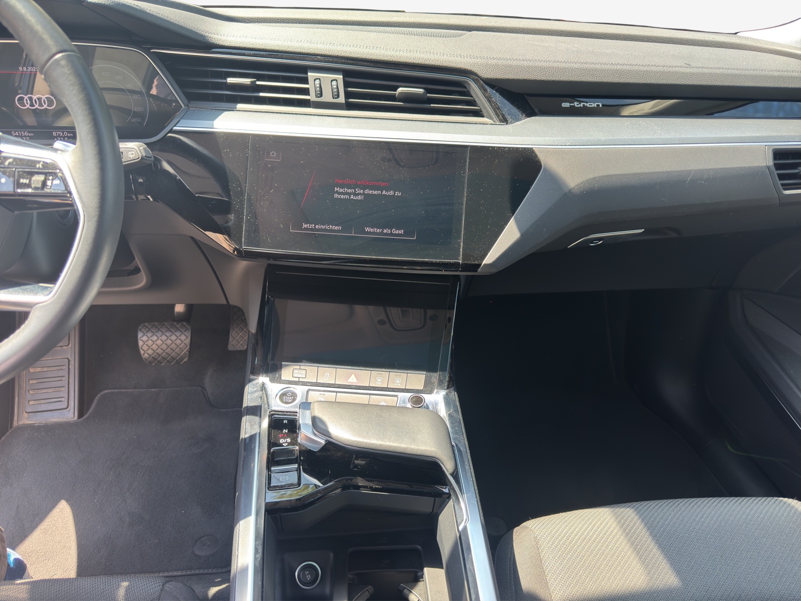 AUDI e-tron 50 Advanced Attraction quattro-image-10