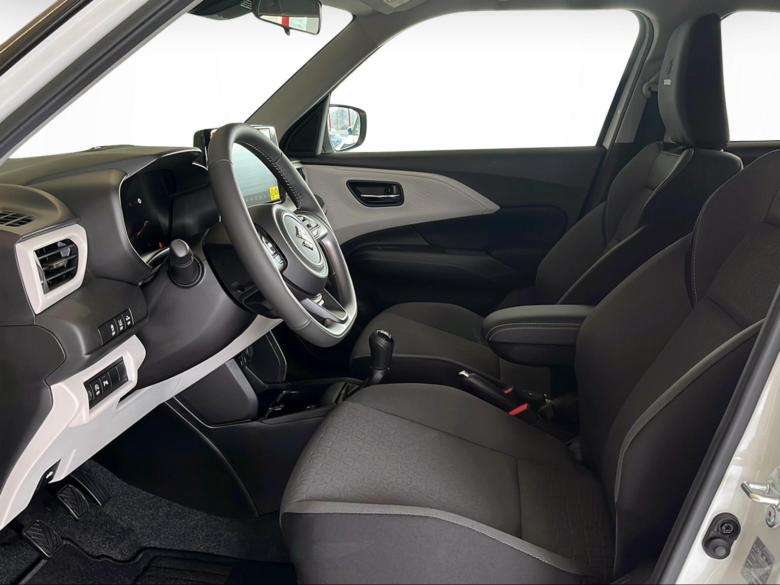 SUZUKI Swift 1.2 Tradizio Hybrid 4x4-image-3