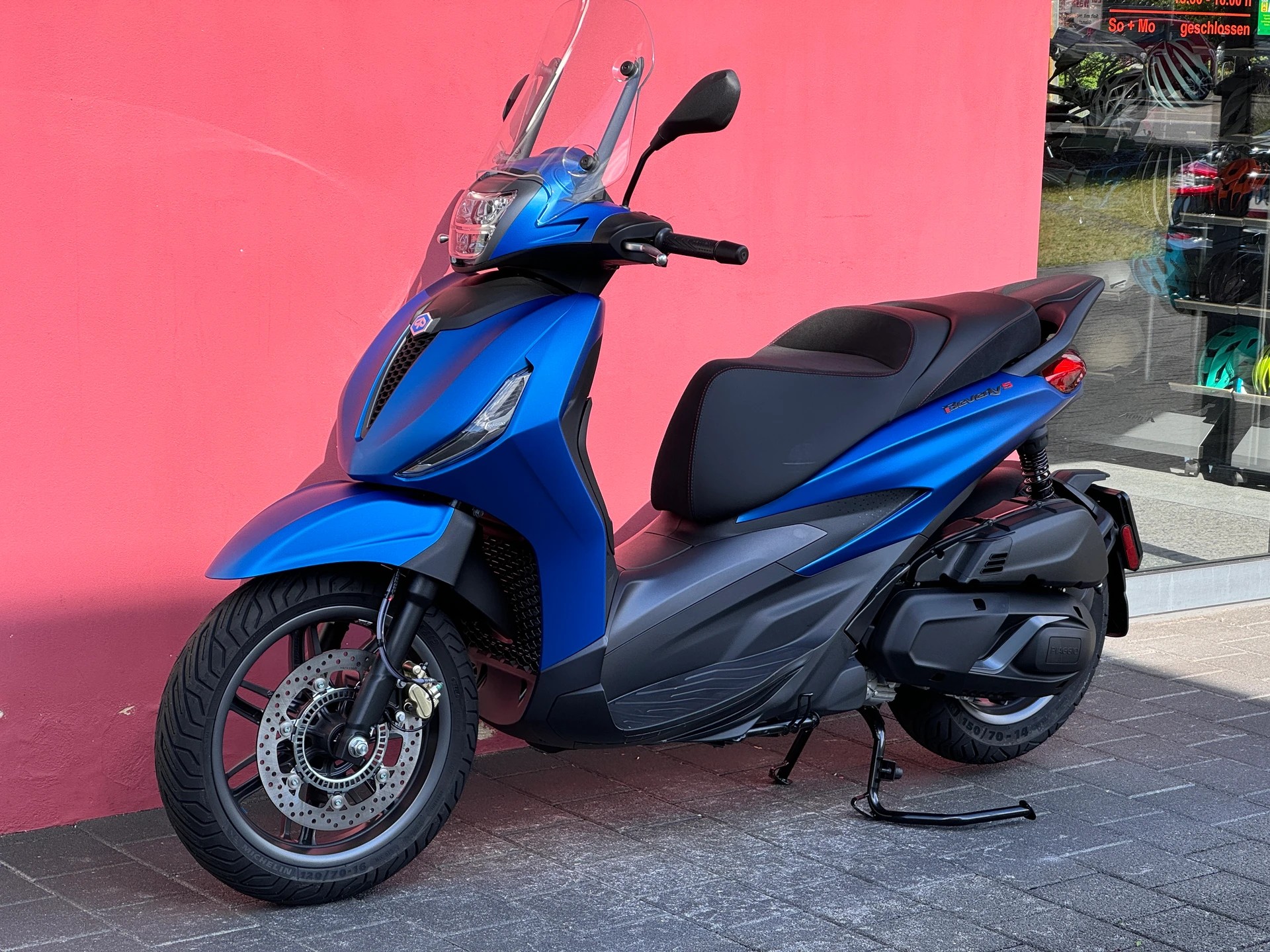 PIAGGIO Beverly 400 Sport-image-5