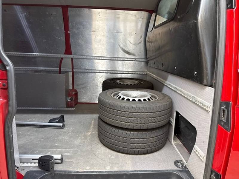 VW T6.1 2.0 TDI-image-5