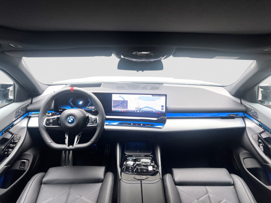 BMW i5 M60 Tour. M Sport Pro-image-10