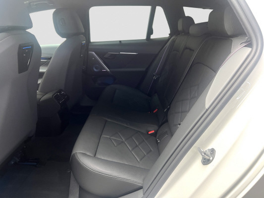 BMW i5 M60 Tour. M Sport Pro-image-9