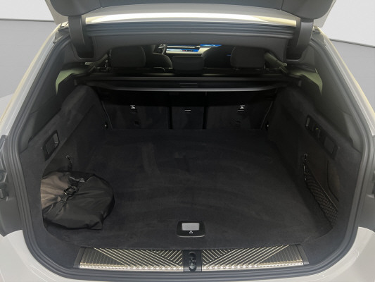 BMW i5 M60 Tour. M Sport Pro-image-13
