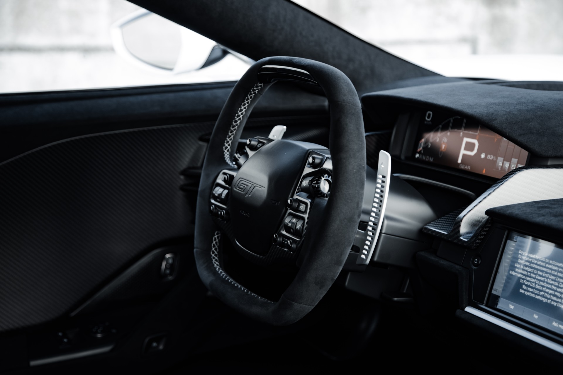 FORD Carbon Series-image-17