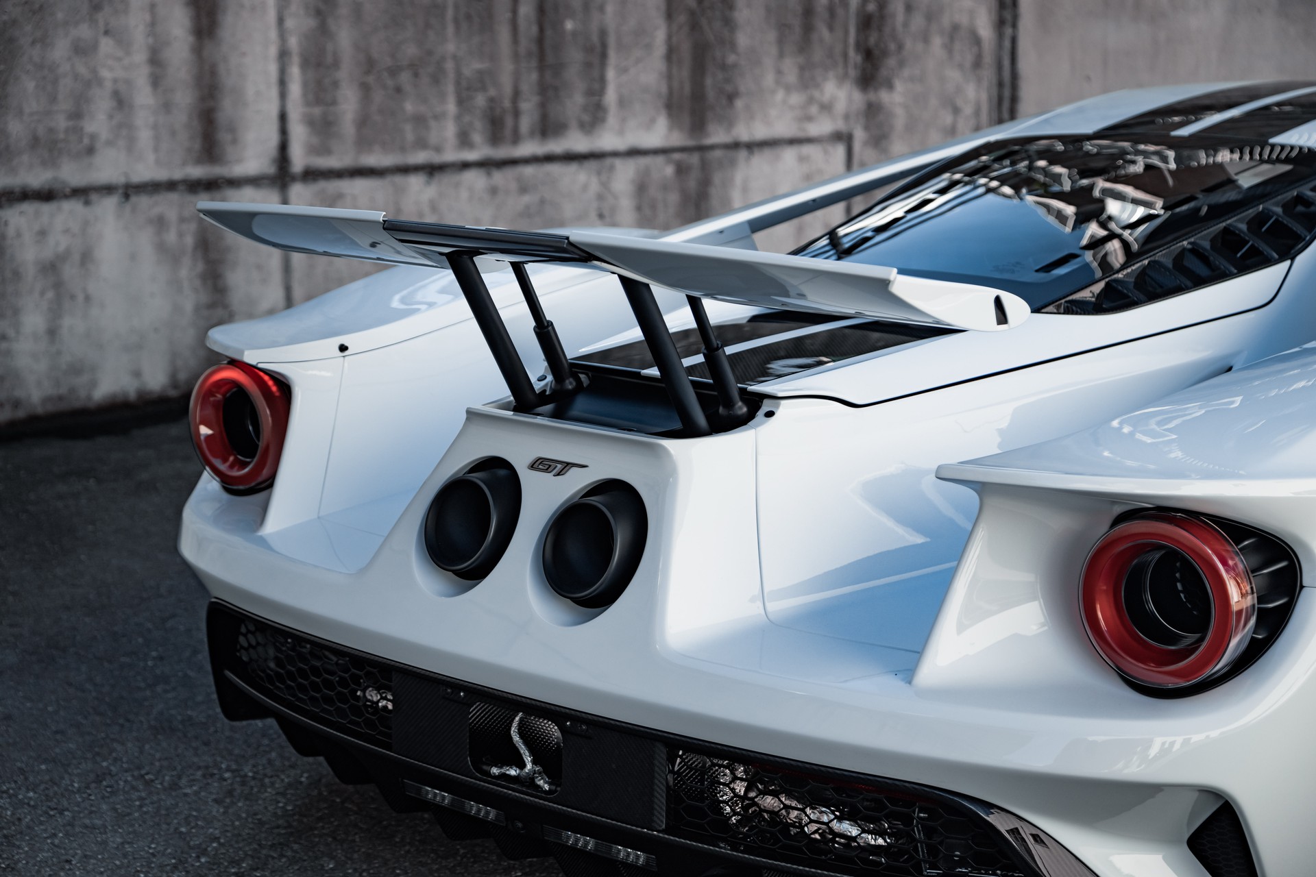 FORD Carbon Series-image-8