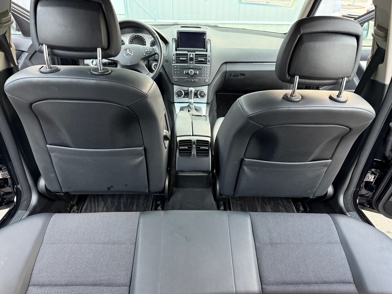 MERCEDES-BENZ C 230 Avantgarde 7G-Tronic-image-10