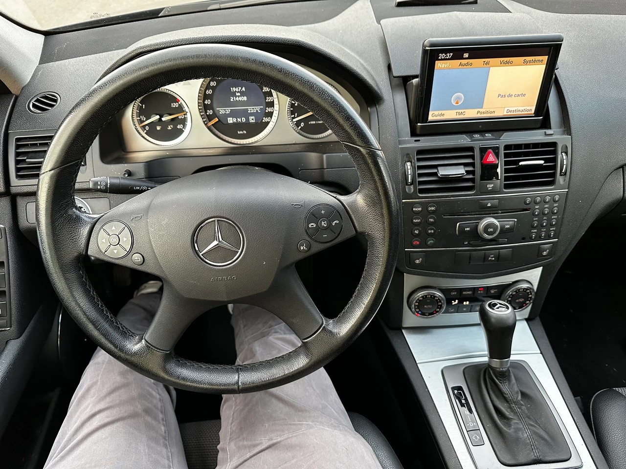 MERCEDES-BENZ C 230 Avantgarde 7G-Tronic-image-12