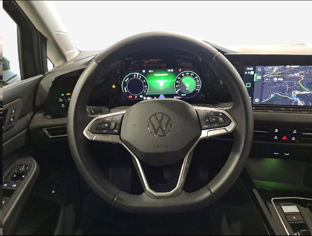 VW Golf 1.4 TSI PHEV Style-image-6