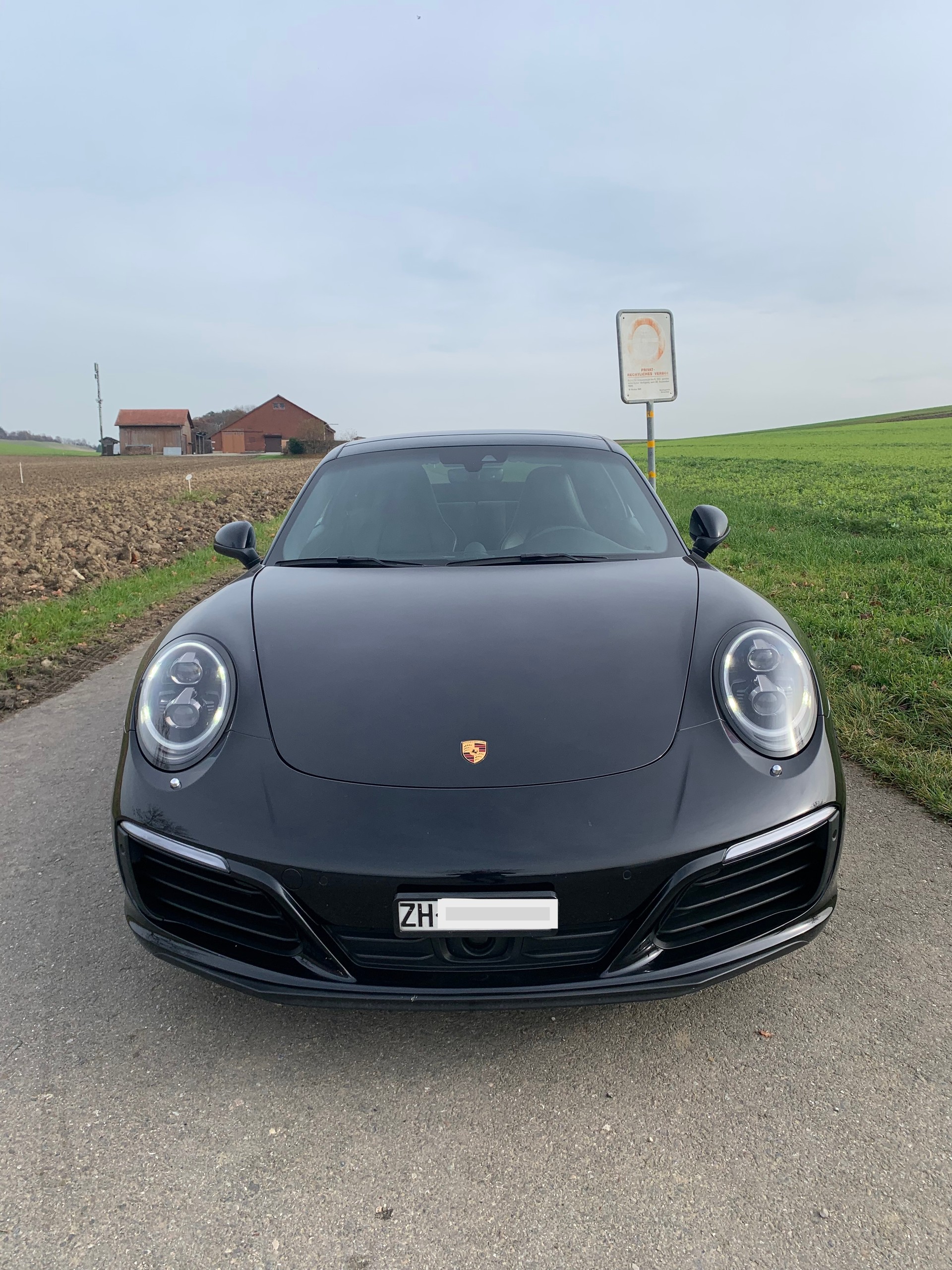 PORSCHE 911 Carrera 4S PDK-image-1