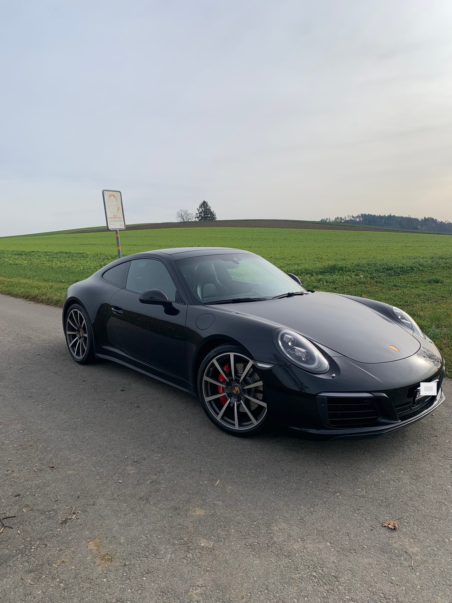 PORSCHE 911 Carrera 4S PDK-image-0
