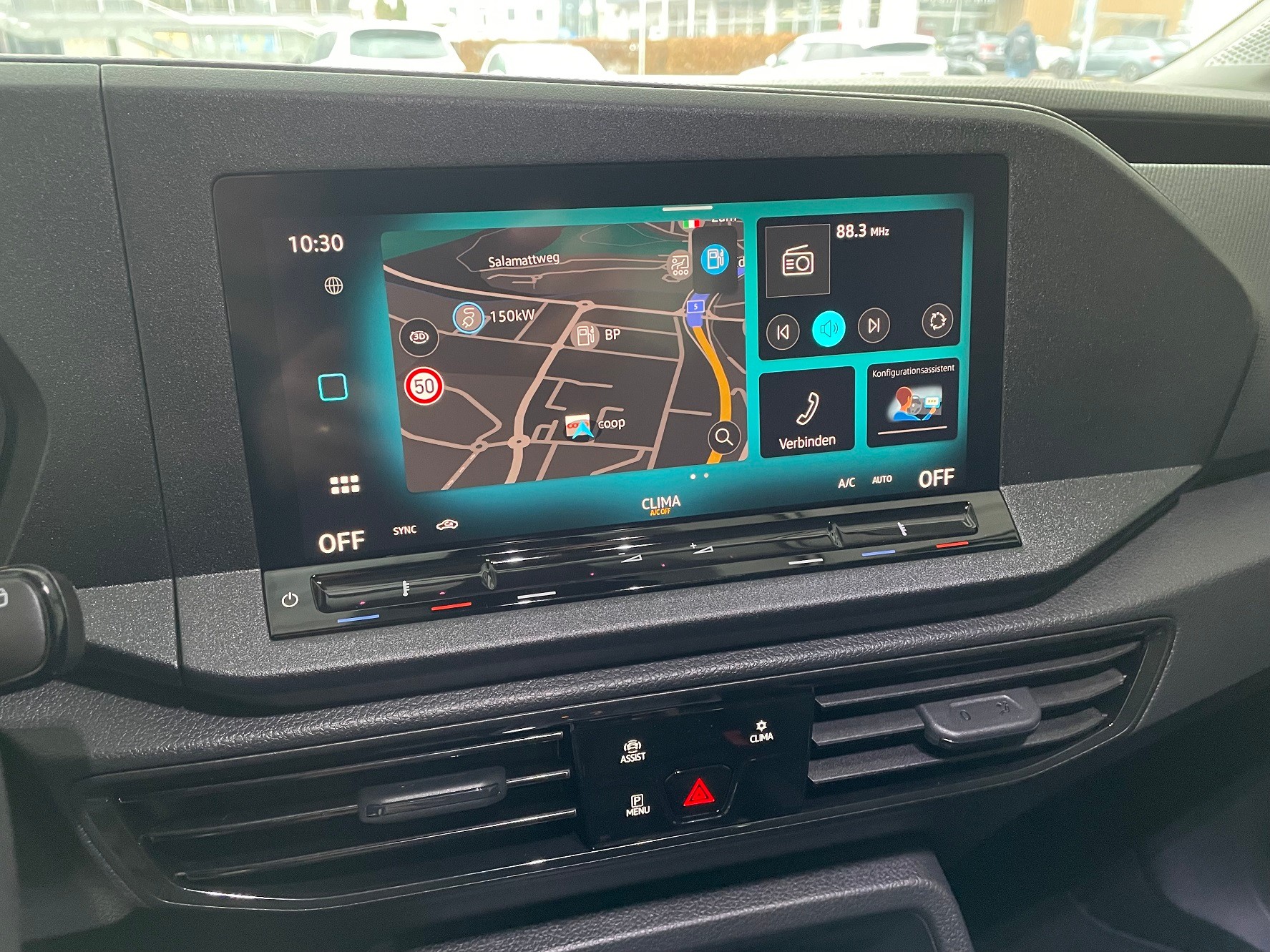 VW Caddy 2.0 TDI Liberty DSG-image-11